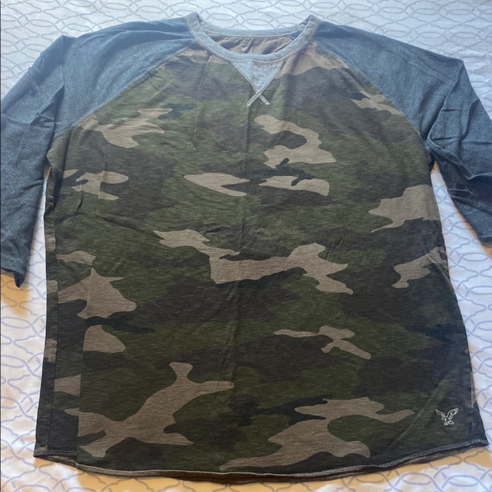 Men's Camouflage Raglan Shirt